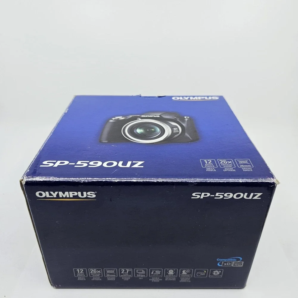 Olympus SP-590UZ 12.0MP Digital Bridge Camera Original Box w/Accessories SD